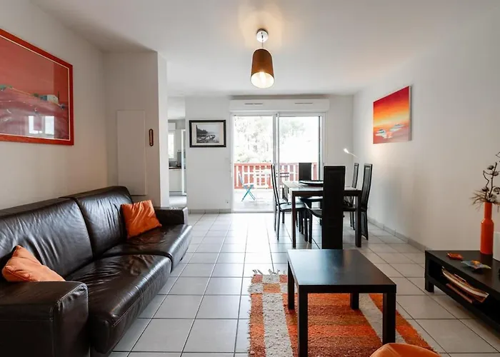 בית נופש Maison De Navarrosse ביסקארוס